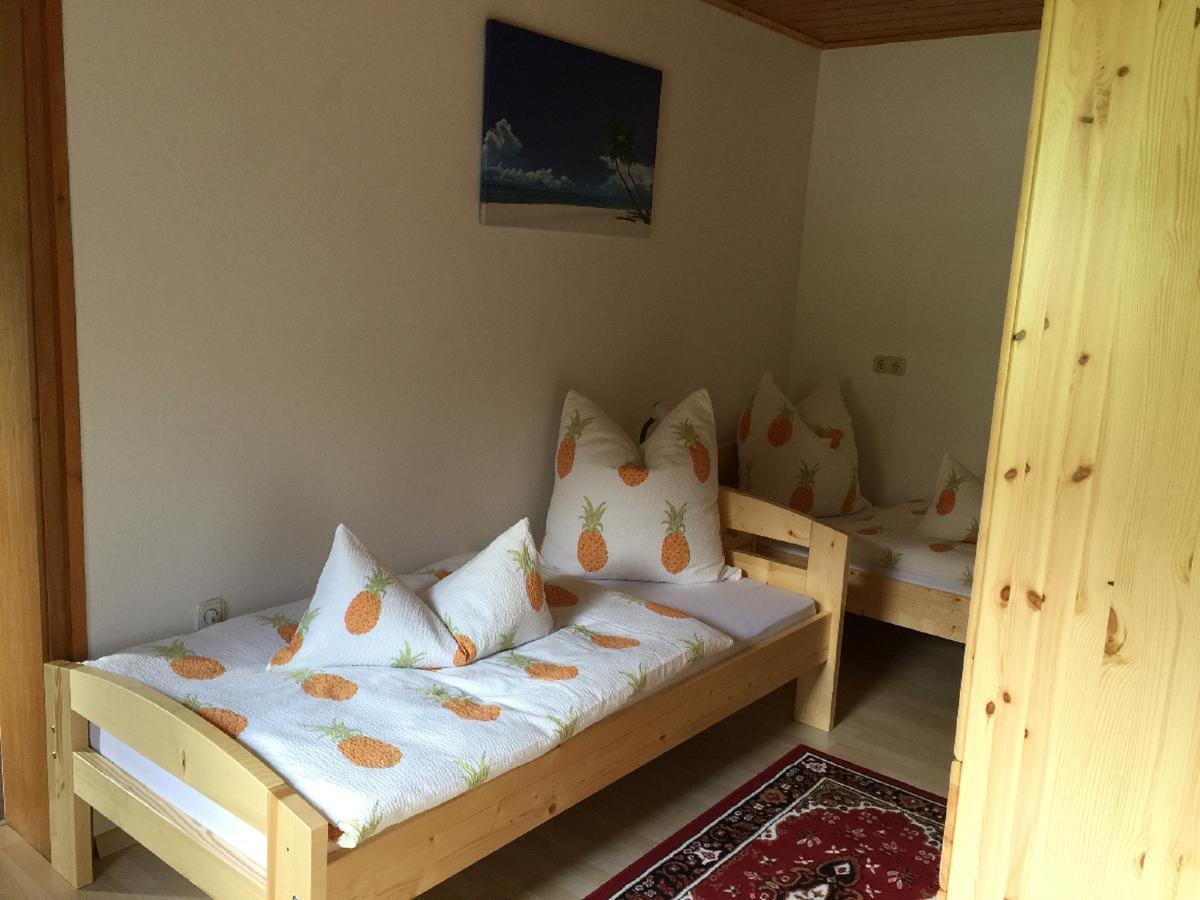 Ferienwohnung Wittenzellner 바이에리슈아이젠슈타인 외부 사진