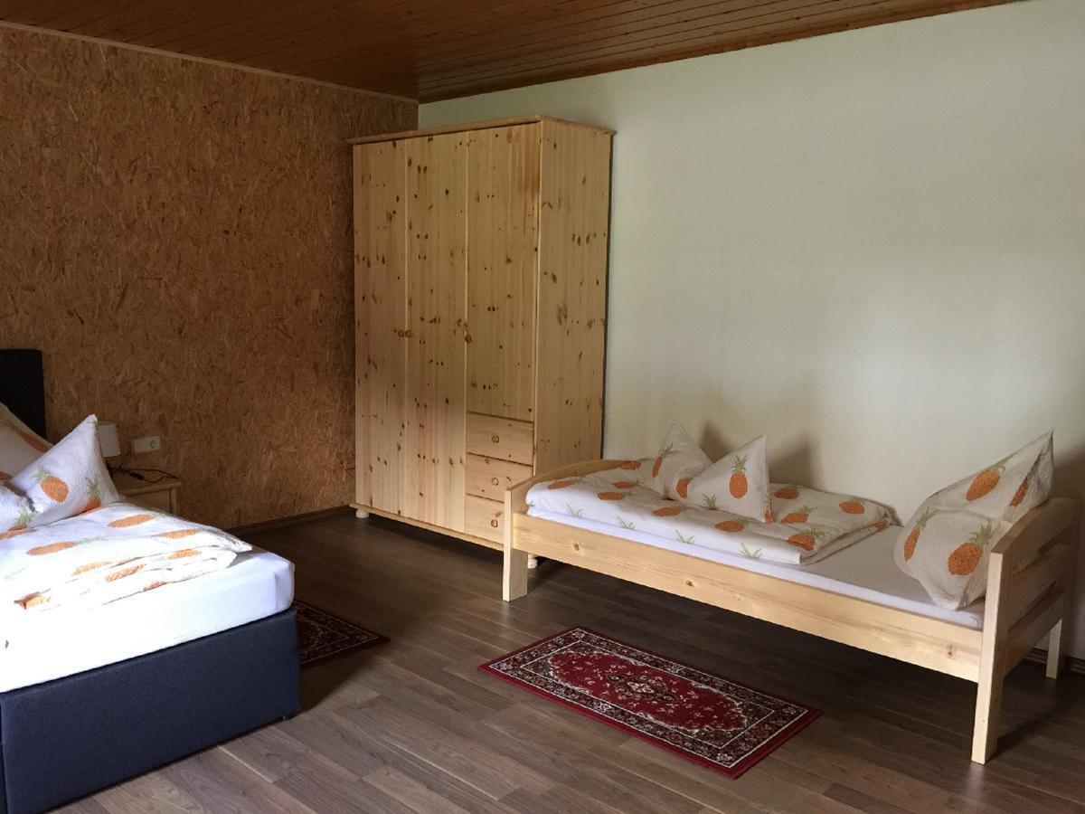 Ferienwohnung Wittenzellner 바이에리슈아이젠슈타인 외부 사진